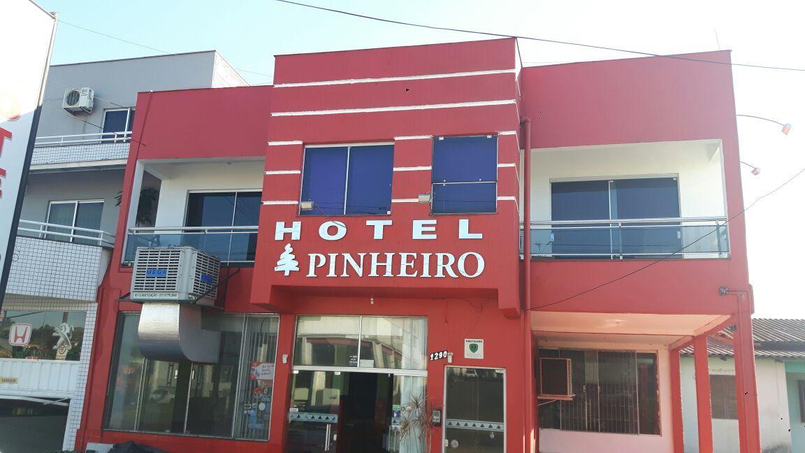 Hotel Pinheiro Cruz Alta Esterno foto
